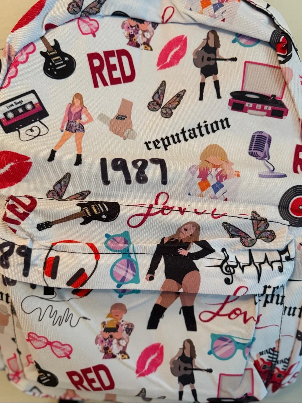 Taylor Swift nwot